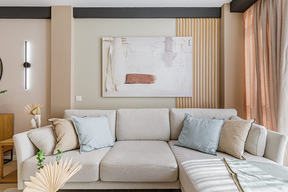 sofá con chaise longue gris