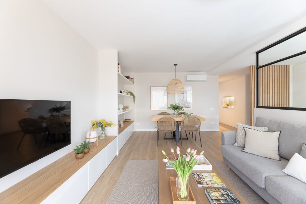 salón, comedor y cocina de diseño moderno en un mismo ambiente