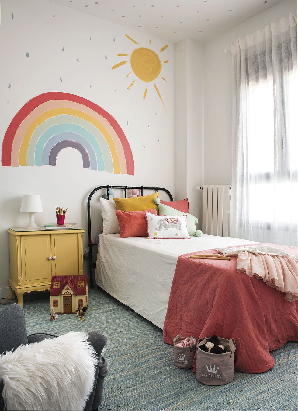 el piso de una joven familia dormitorio infantil