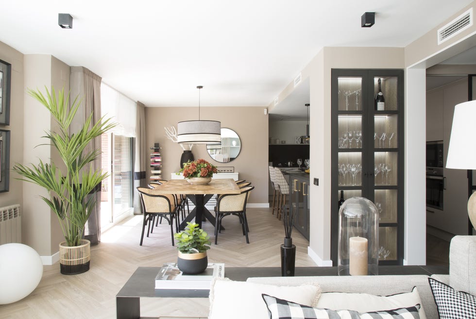 salón, comedor y cocina de diseño moderno con planteamiento abierto