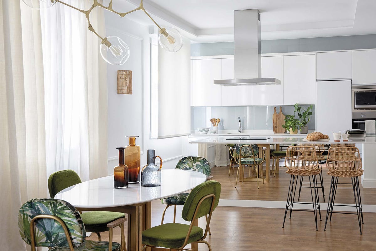 un piso en madrid exótico cocina abierta al salón comedor