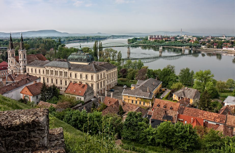 La pista ciclabile del Danubio permette di vedere 3 capitali