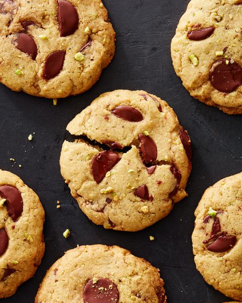 pistachio chocolate chip cookies