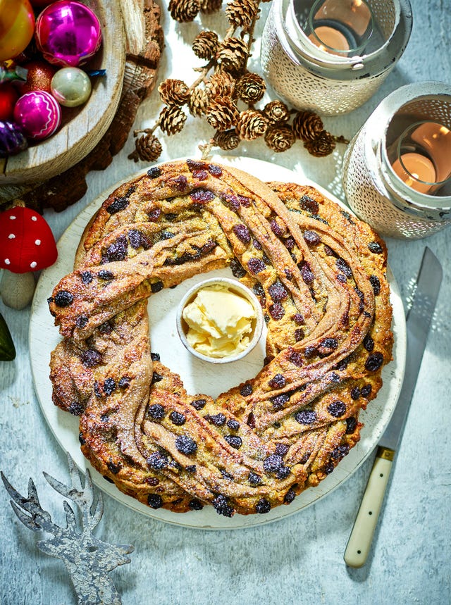 Food, Cuisine, Dish, Ingredient, Dessert, Sweet Rolls, Baked goods, Produce, Brunch, Recipe, 