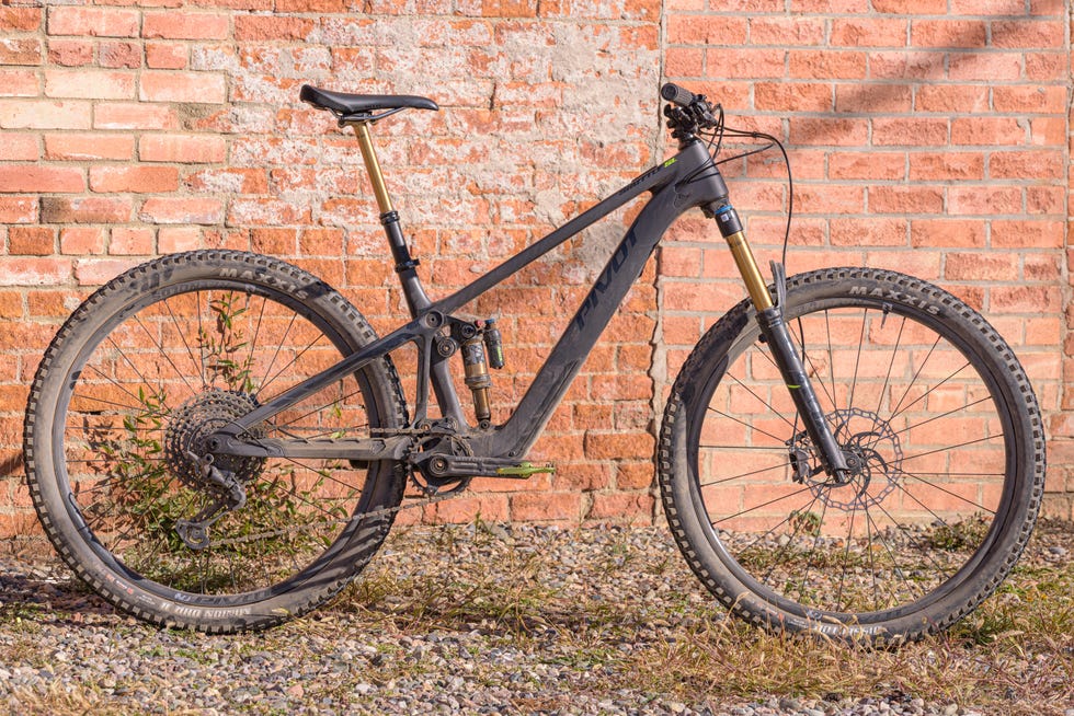 Superlight eMountain Bike Super Shootout — Best EBikes 2024