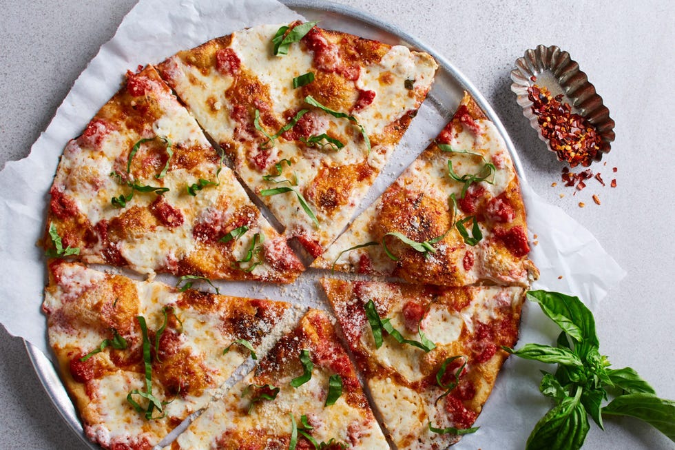 Food, Cuisine, Pizza, Dish, Ingredient, Baked goods, Recipe, Pizza cheese, Plate, California-style pizza, 