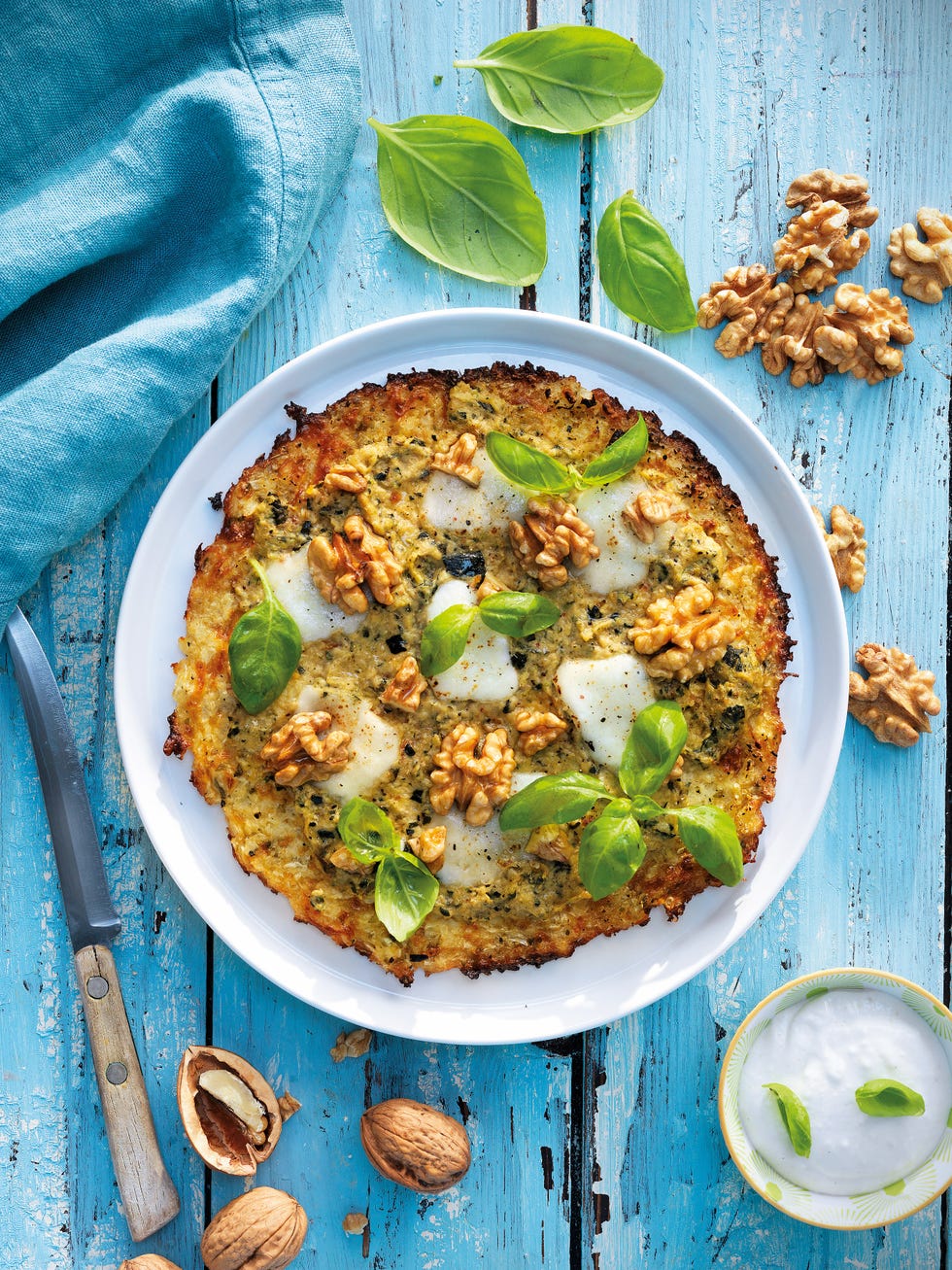 Pizza de coliflor con baba ganush de calabacín y nueces