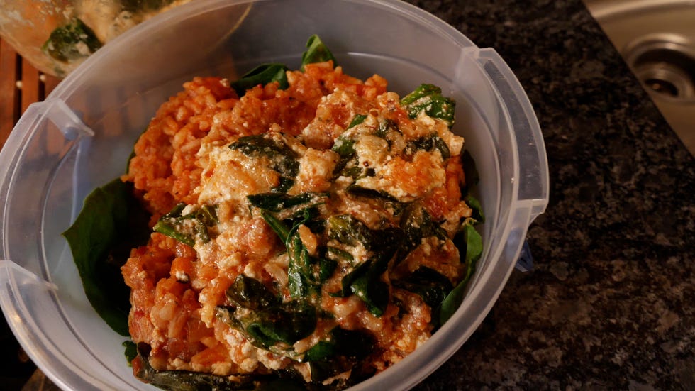 Budget Eat Meal Prep Pizza, Rice, Spinach Edition