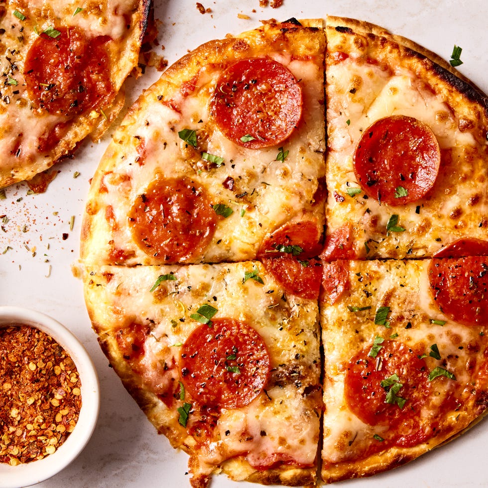 quesadillas that look like pizzas