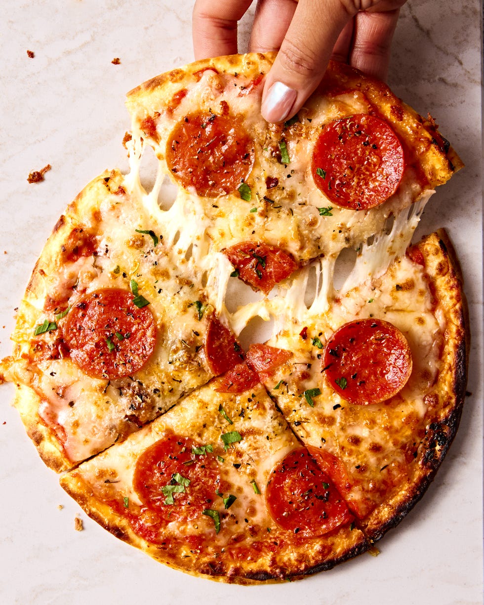 quesadillas that look like pizzas