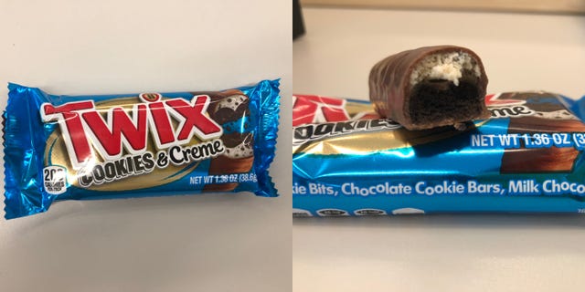 Oreo, Snack, Cookies and crackers, Food, Cookie, Chocolate, Dessert, Chocolate bar, Baked goods, Confectionery, 