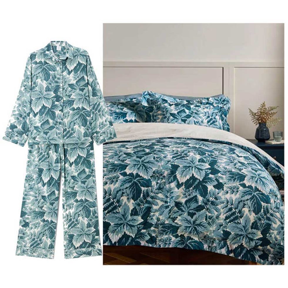 duvet drenching matching pyjamas and bedding