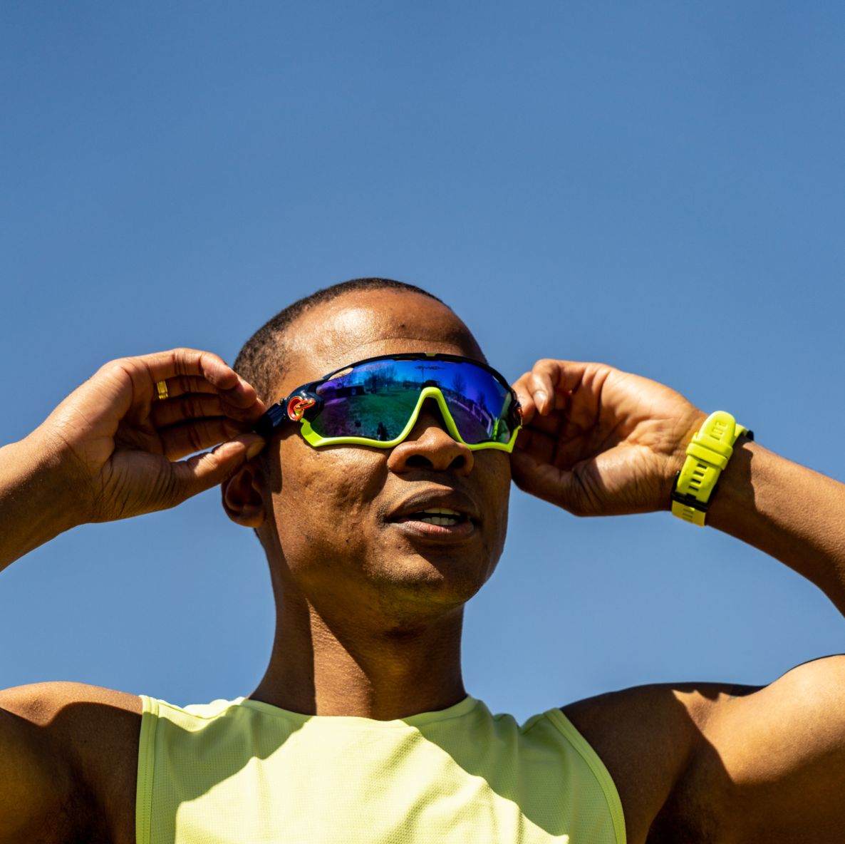 Running With Sunglasses: Why UV Eye Protection Is So Important