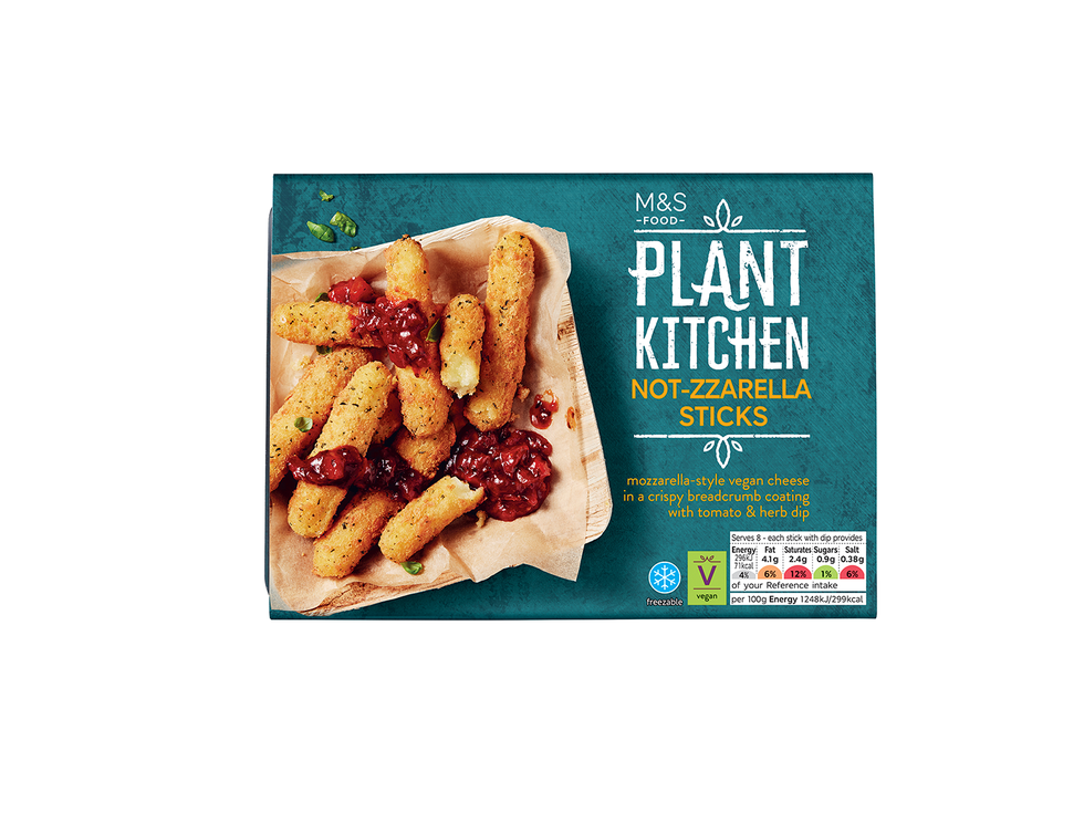 Food, Cuisine, Ingredient, Dish, Snack, Produce, Fried food, Junk food, Fast food, Baked goods, 
