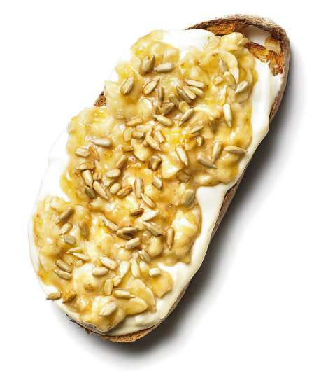 Picoteo saludable: tosta de plátano