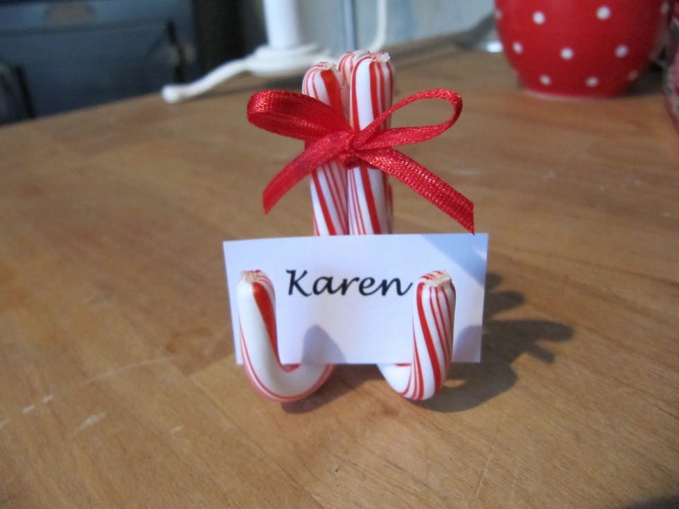 DIY Gift Toppers and Gift Tags that look like Peppermint Candies