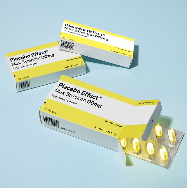drug trialsplacebospackets of pills or tablets