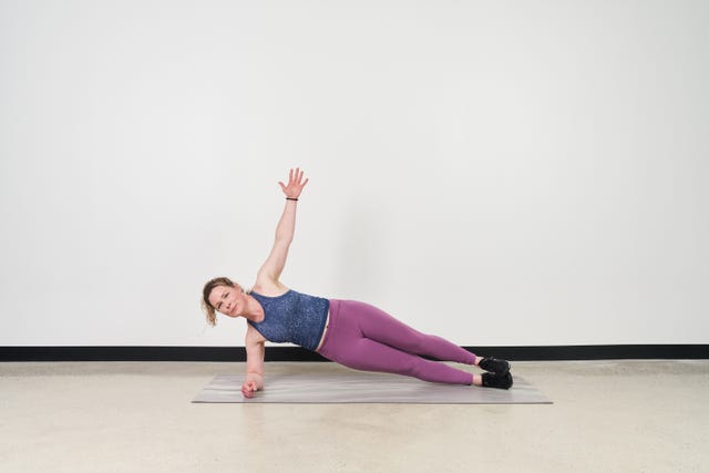 natascha grief performing a series of plank exercises