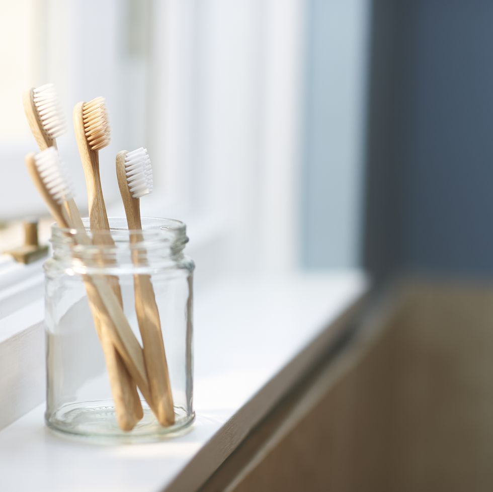 plastic free family toothbrushes in bathroom