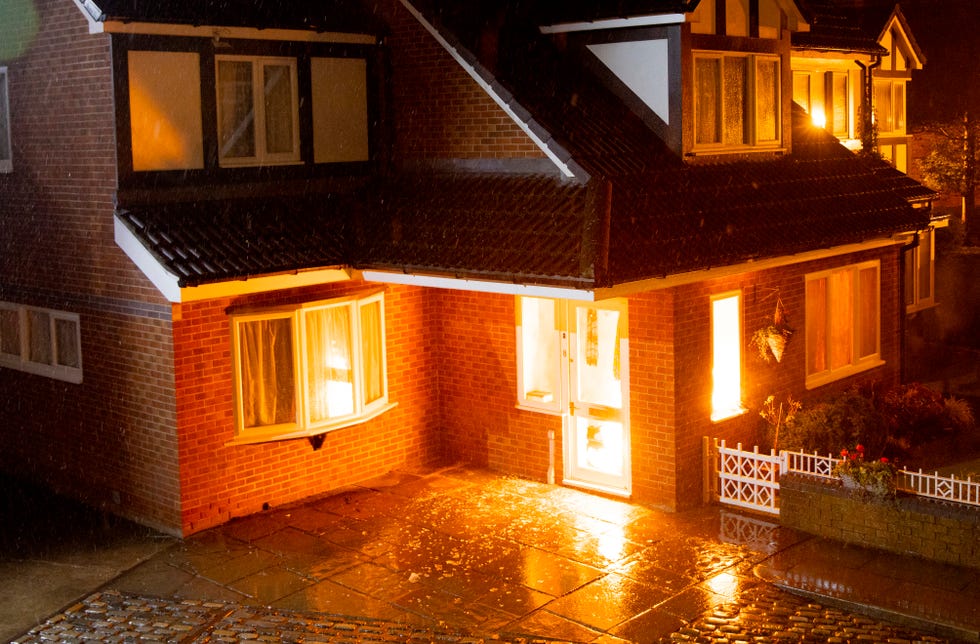 platt house fire, coronation street