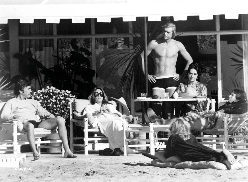 a beach scene from play it as it lays captures the existential gloom of didion’s novel