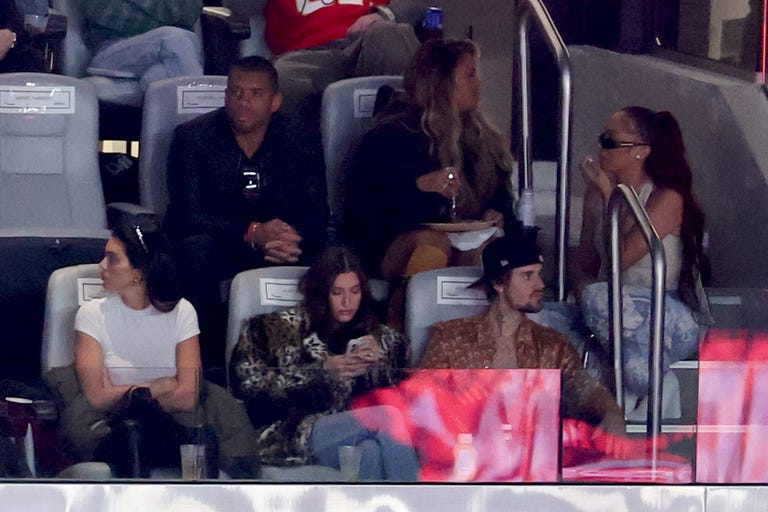 justin bieber y hailey super bowl