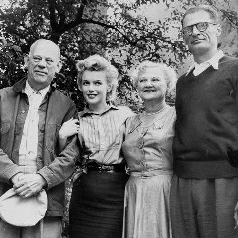 playwright arthur miller and marilyn monroe with parents mr