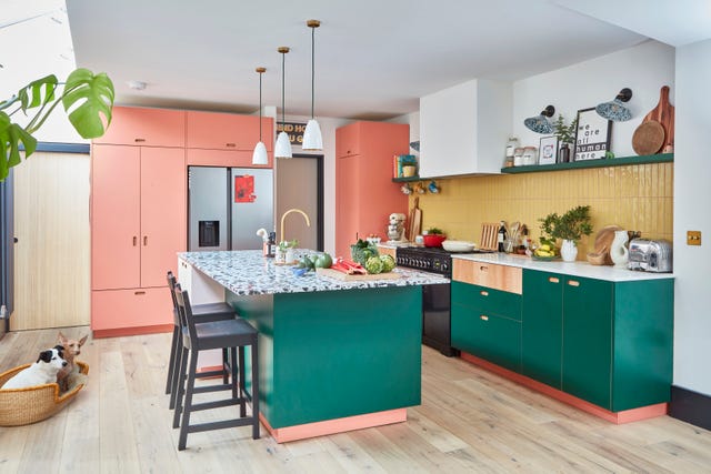 uk kitchen showrooms