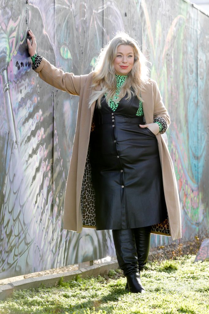 19 stylish winter outfits for curvy women 5