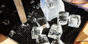 how to make clear ice cubes at home
