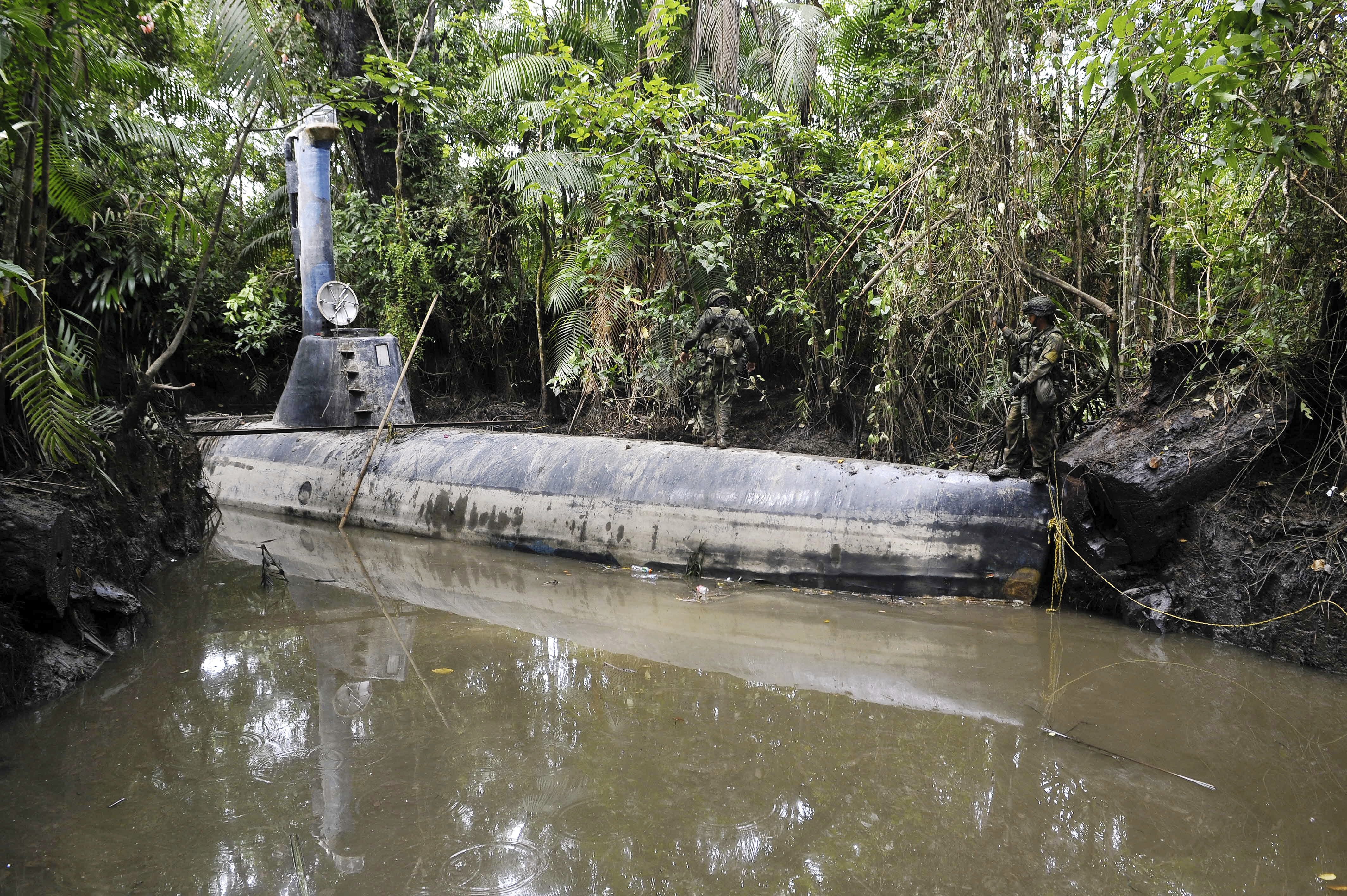 Drug trafficking using submarines