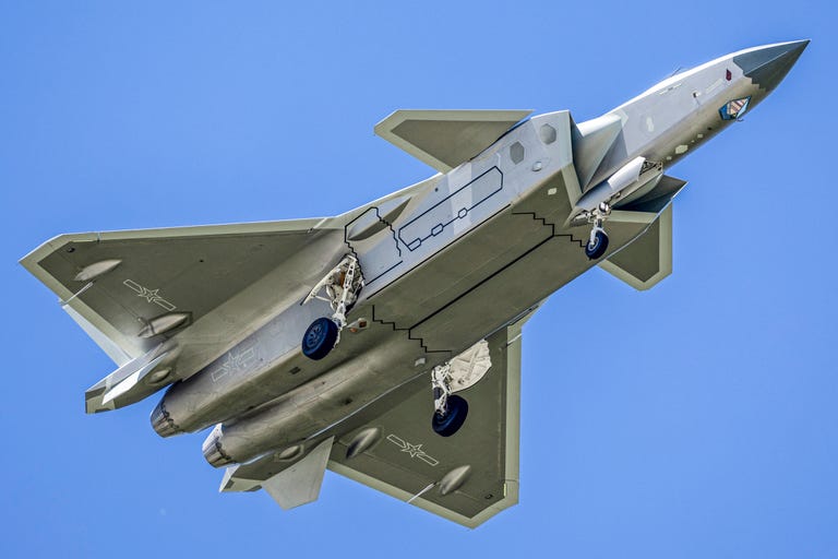 the-stealthiest-jets-in-the-skies-most-powerful-fighters