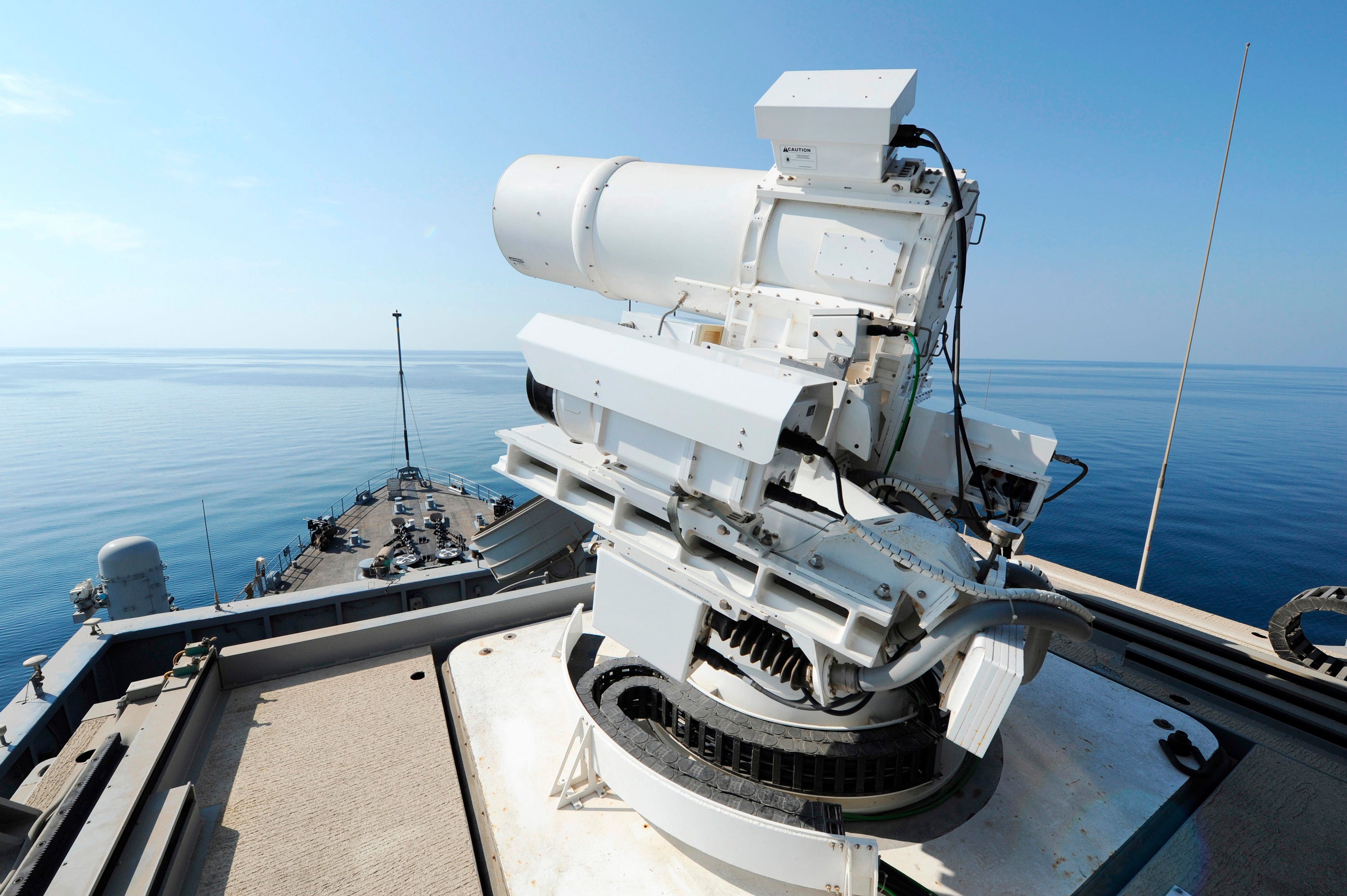 pmxan422sealasers-003-1673543390.jpg