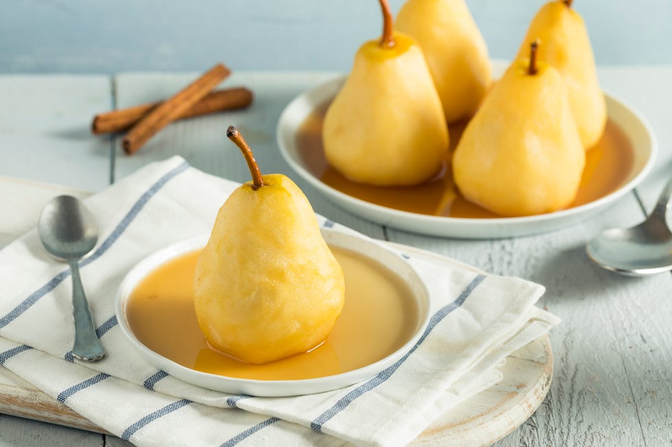 poached pears in syrup
