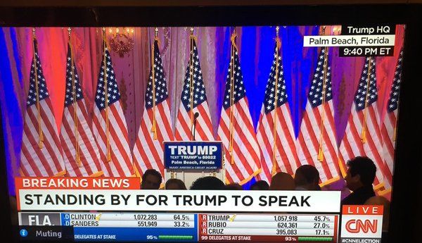 trump empty podium cnn