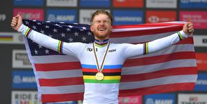 Quinn Simmons wins the junior men's road race at worlds