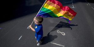 le polemiche contro la giornata contro l'omotransfobia nelle scuole