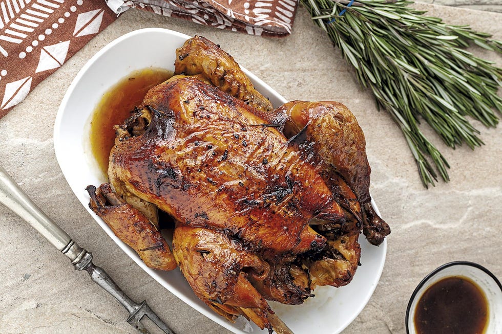 pollo al horno marinado con aroma a carbón