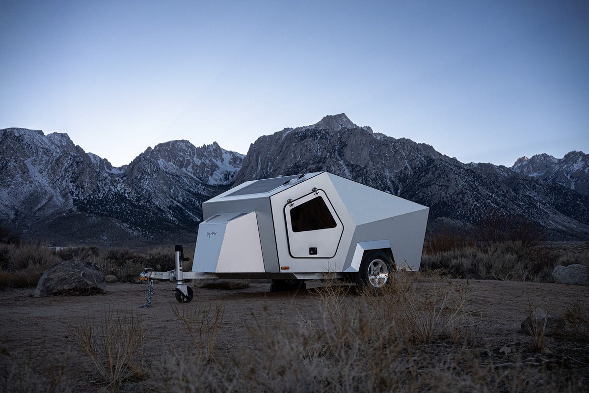 Topo2 Teardrop Camper Is a Disruptive Off-Grid Machine Built With Recycled  Plastics - autoevolution