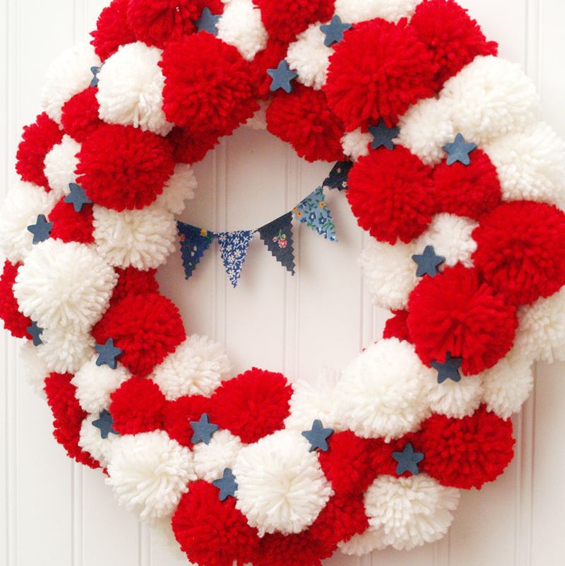 pom pom 4th of july wreaths