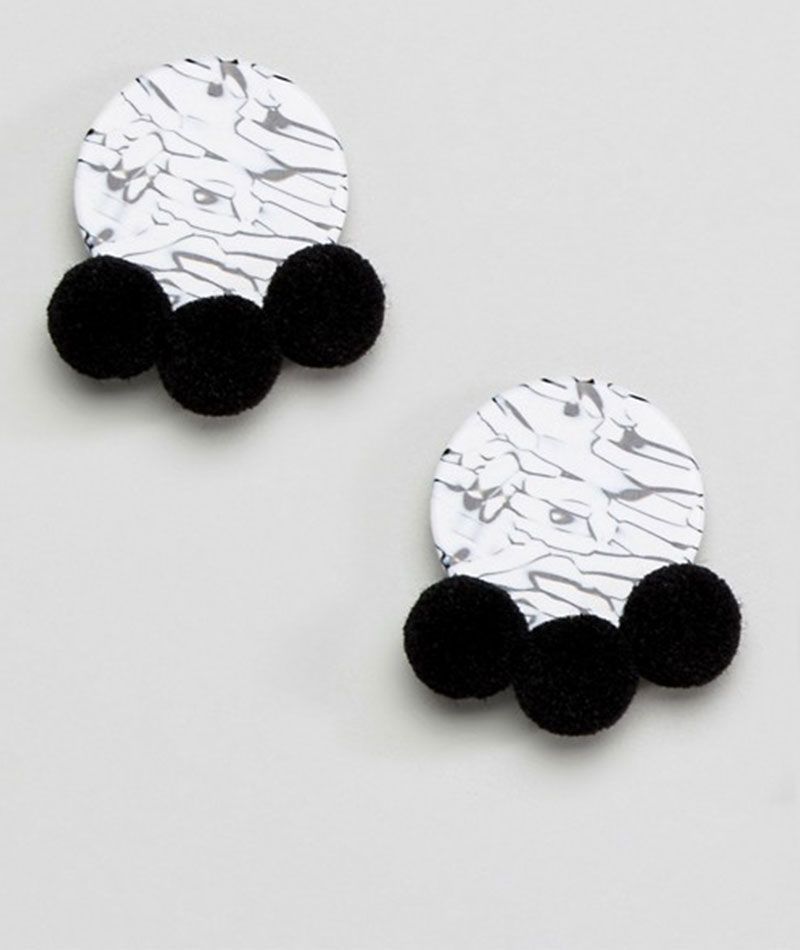 Black, Product, Earrings, Fashion accessory, Body jewelry, Black-and-white, Jewellery, Bead, Button, Silver, 
