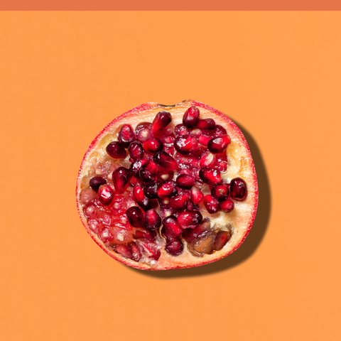 Produce, Fruit, Natural foods, Berry, Seedless fruit, Still life photography, Pomegranate, Frutti di bosco, Superfood, Superfruit, 