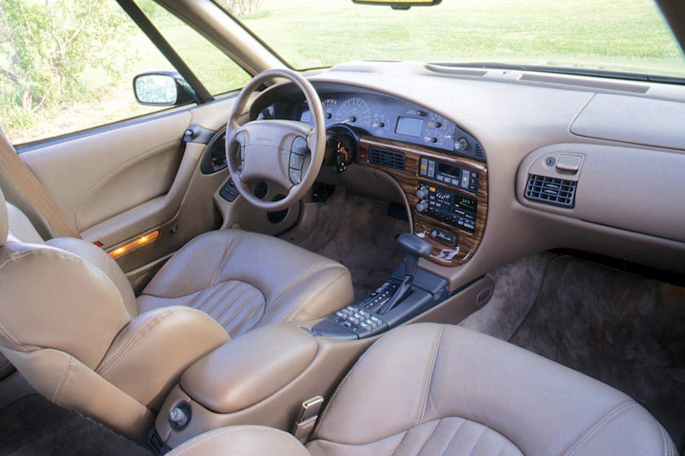 1992 pontiac bonneville ssei interior