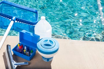 pool cleaning equipment