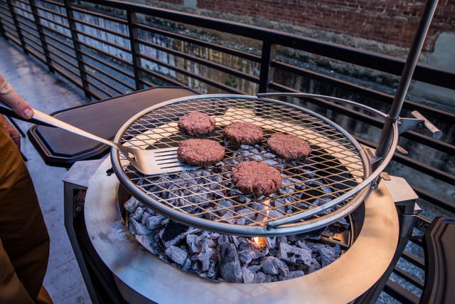 Hamburger al Grill (Grilled Hamburger)
