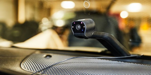 Caméra DVR : quelle dashcam choisir pour sa voiture ?