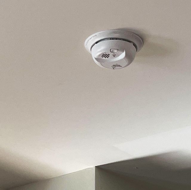 Can a Carbon Monoxide Detector Go Off for No Reason? - Atomatic Mechanical  Services
