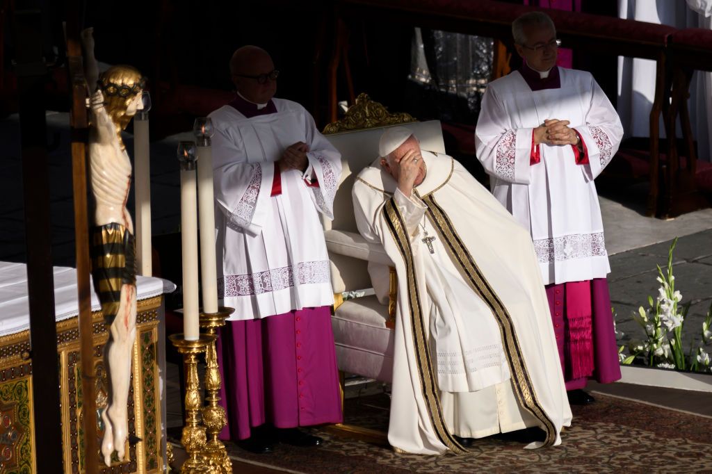 Catholic Conservatives Criticize Pope Francis' Synod - The New York Times