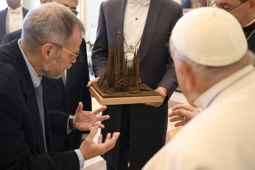 vatican pool images 2024