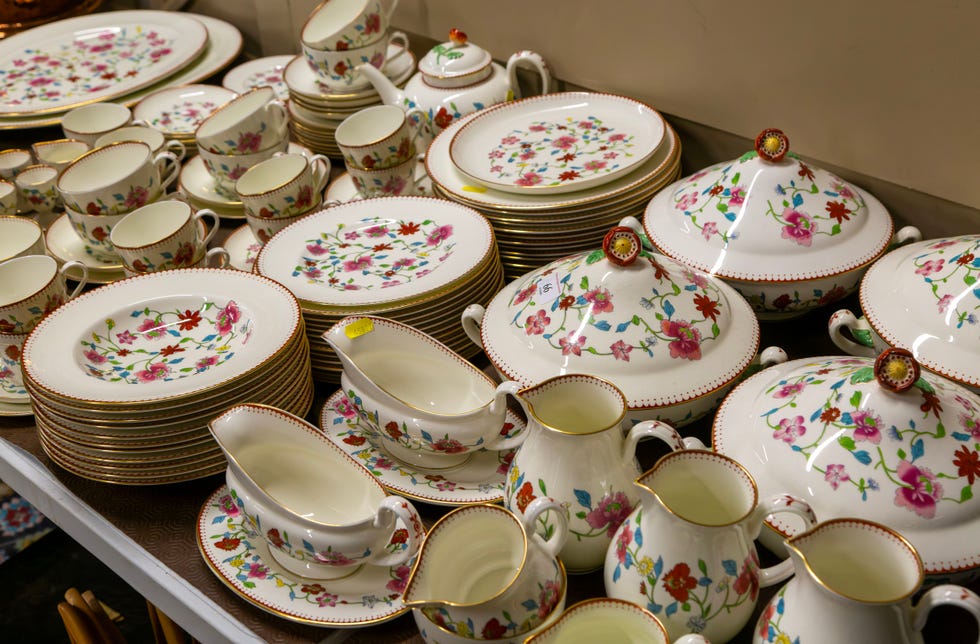 porcelain china crockery on display